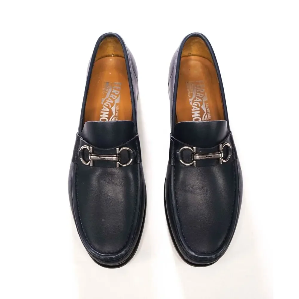 $850 FERRAGAMO - 